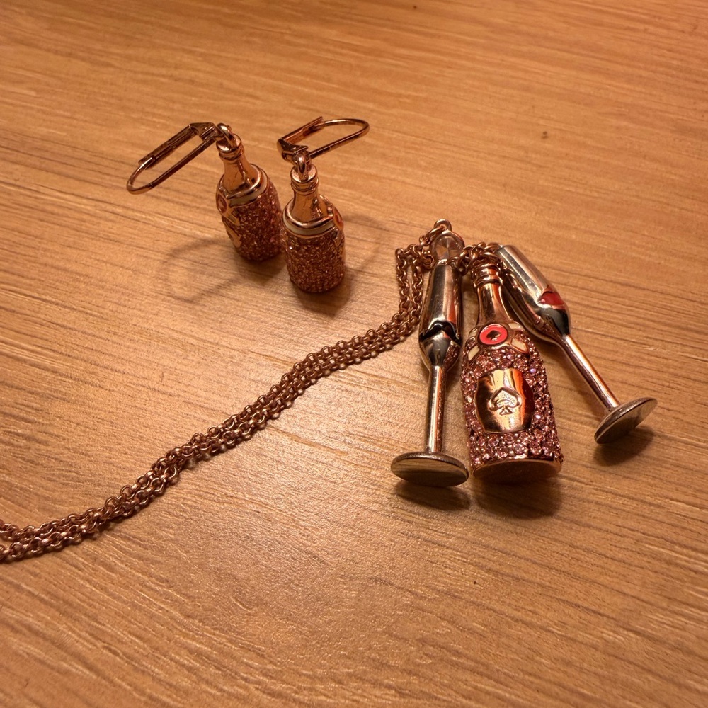 Kate Spade Make Magic Champagne Drop Earrings and pendant set.